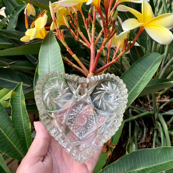 Antique American Brilliant Glass Art Deco Heart Wedding Gift - Picture 2 of 5